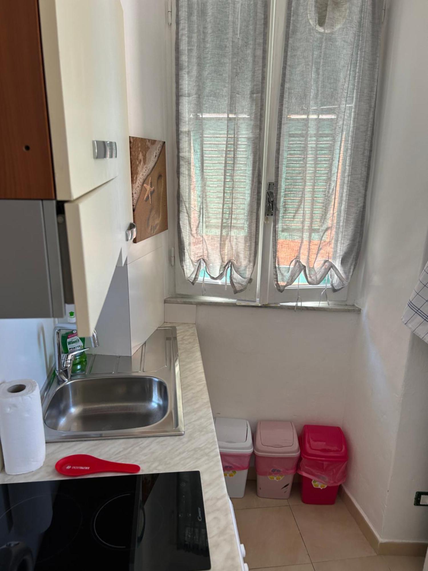 Central Seaview Apartment 레리치 외부 사진