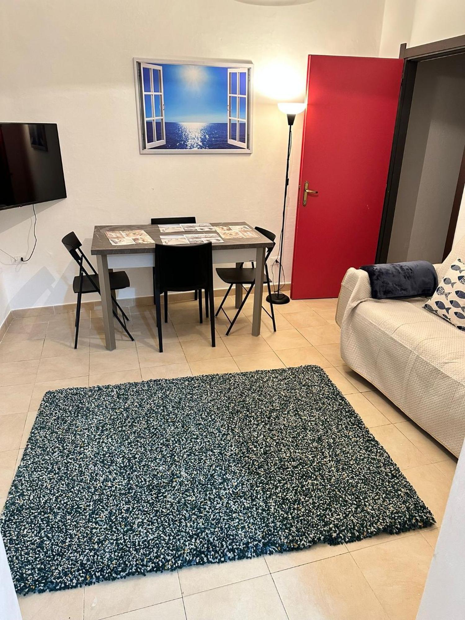 Central Seaview Apartment 레리치 외부 사진